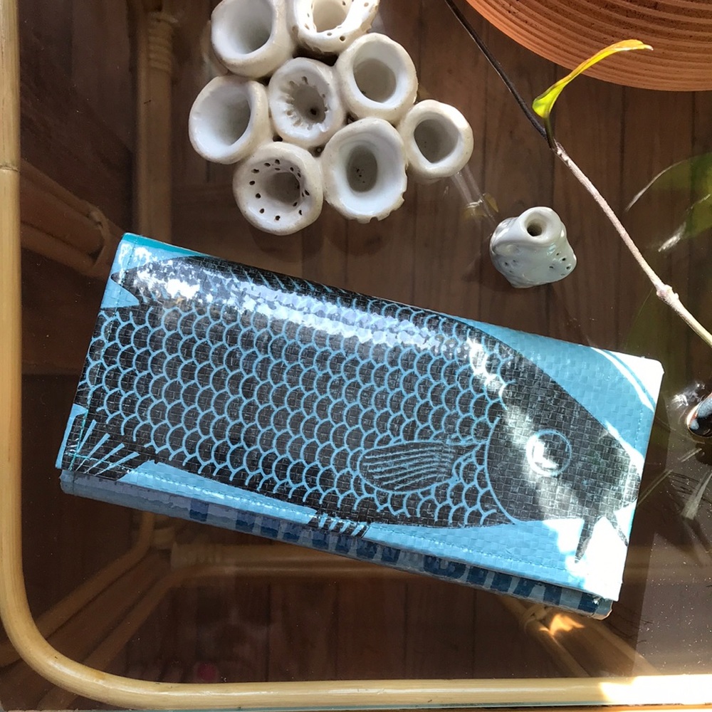 Cambodia Fish Clutch.